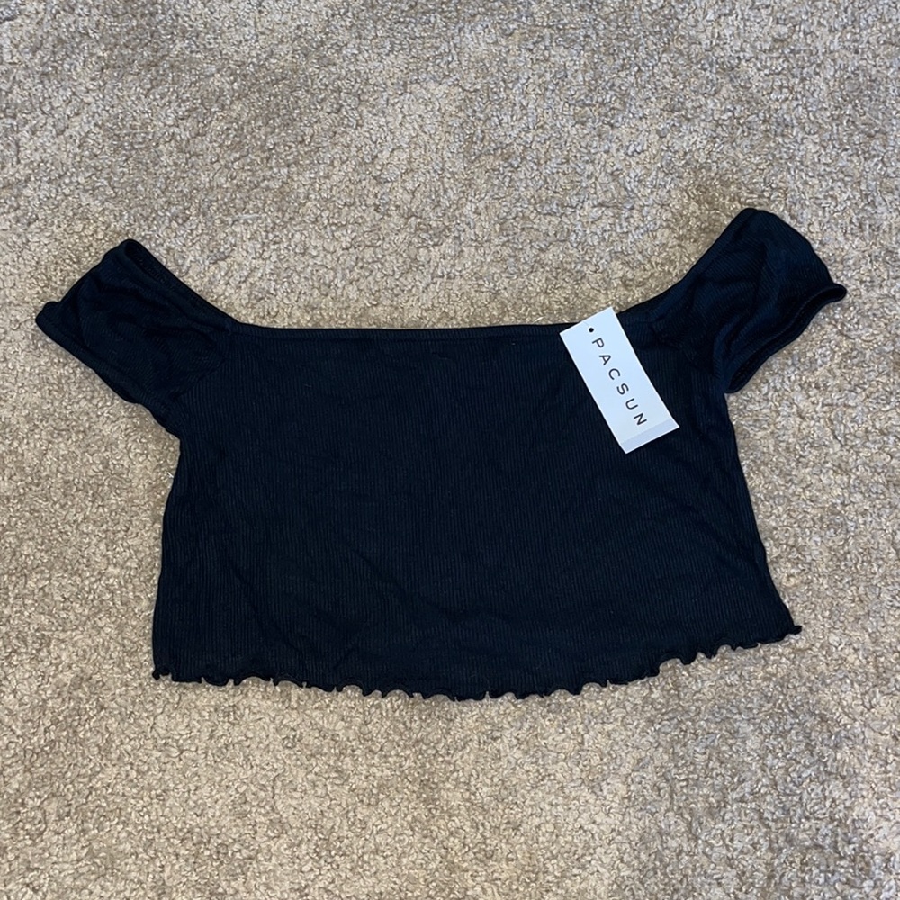 NWT Pacsun top